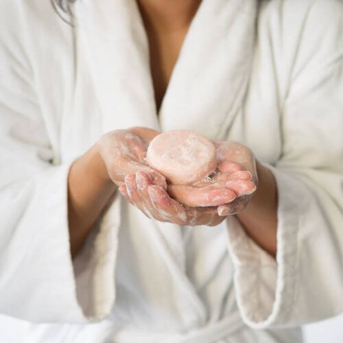 Hoe gebruik je een shampoobar