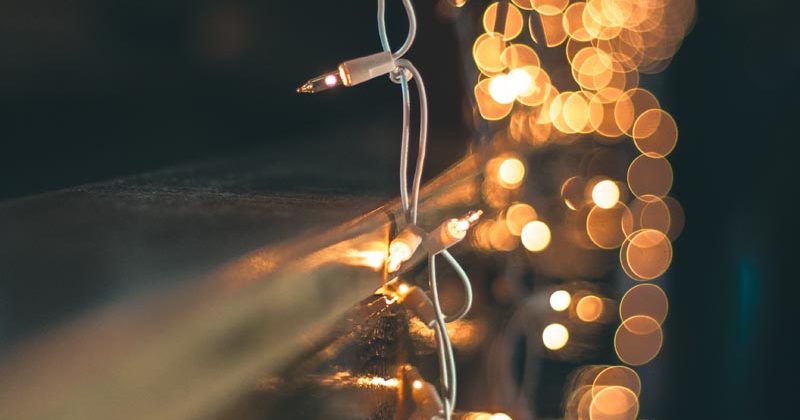 lichtjes - Photo by Kevin Fitzgerald on Unsplash - feature